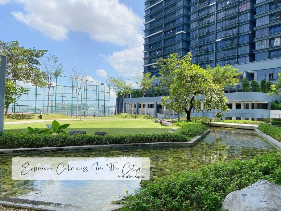 Apartment Greeneryhome 1-6pax Trefoil Setia Alam Shah Alam