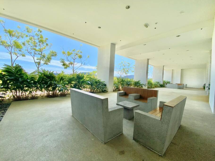 Greeneryhome 1-6pax Trefoil Setia Alam Apartment