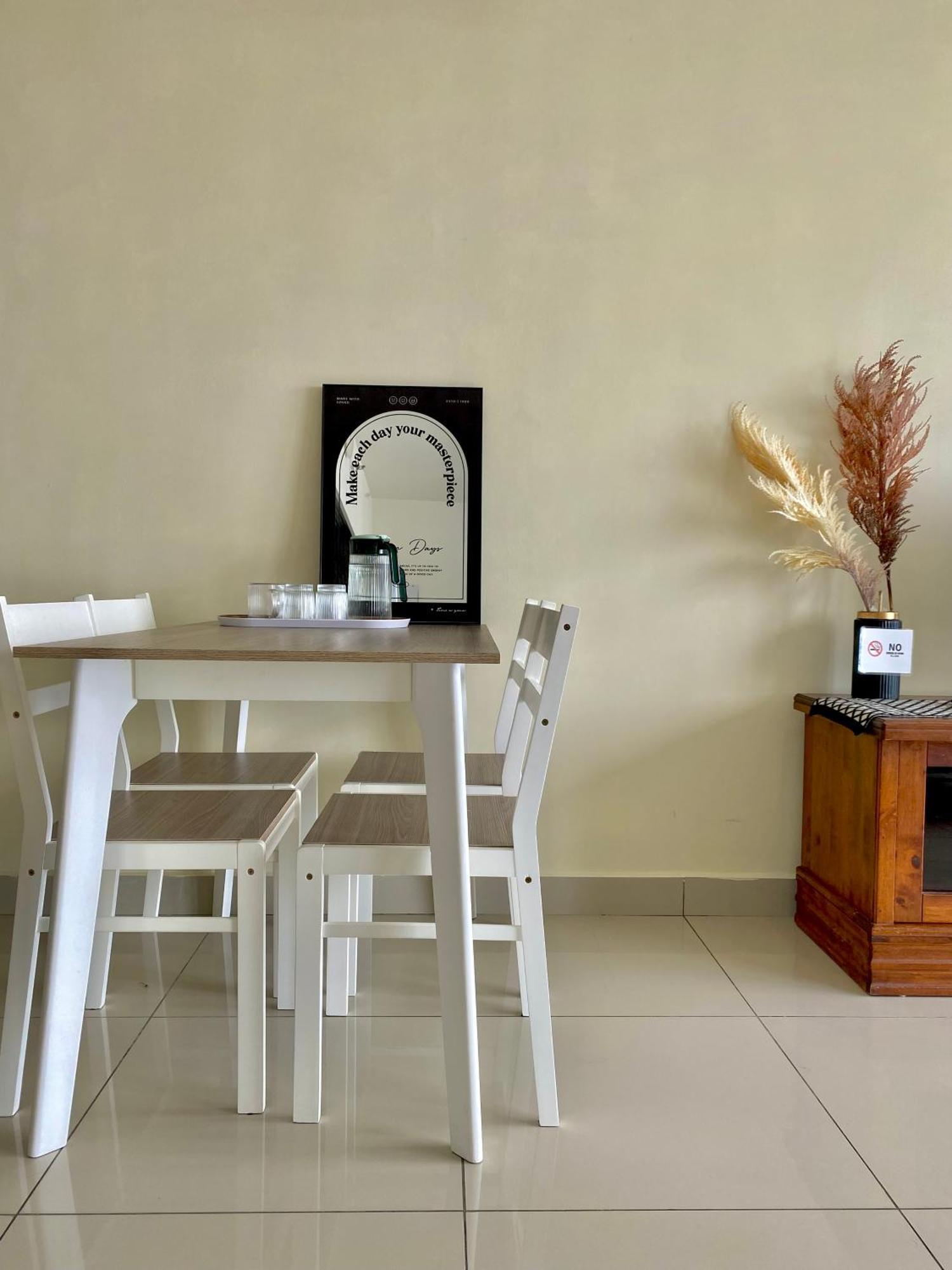 Greeneryhome 1-6pax Trefoil Setia Alam Apartment
